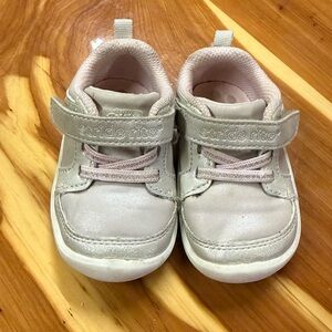 Stride Rite Little Girls Light Pink and Silver Hook-and-Loop Sneakers